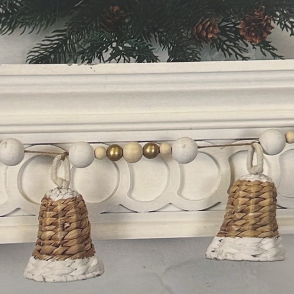 NIB Woven Bells Seagrass 42" Holiday Garland Becki Owens Details